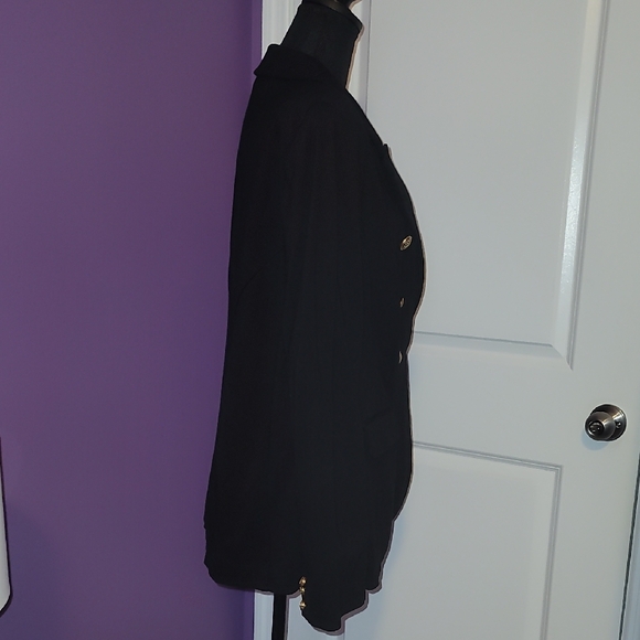 Lane Bryant Black Blazer with Gold Buttons SZ: 18 - Picture 4 of 9